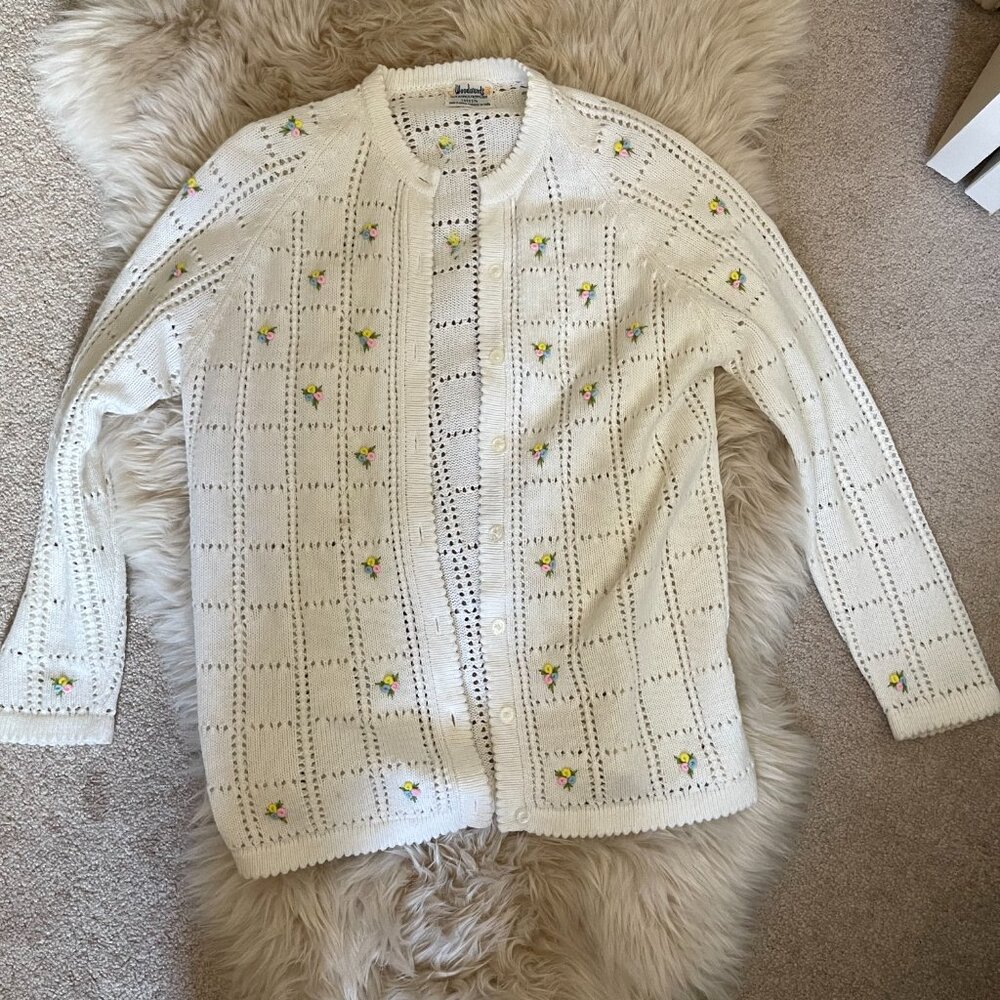 Vintage Knit Flower Cardigan